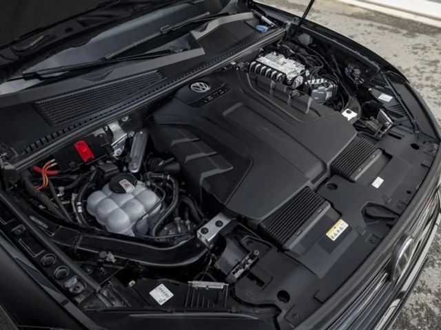 Volkswagen Touareg 4Motion R-Line