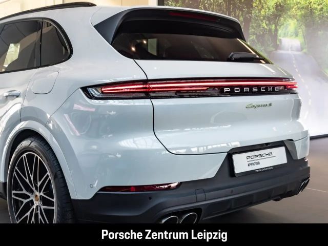 Porsche Cayenne E-Hybrid S