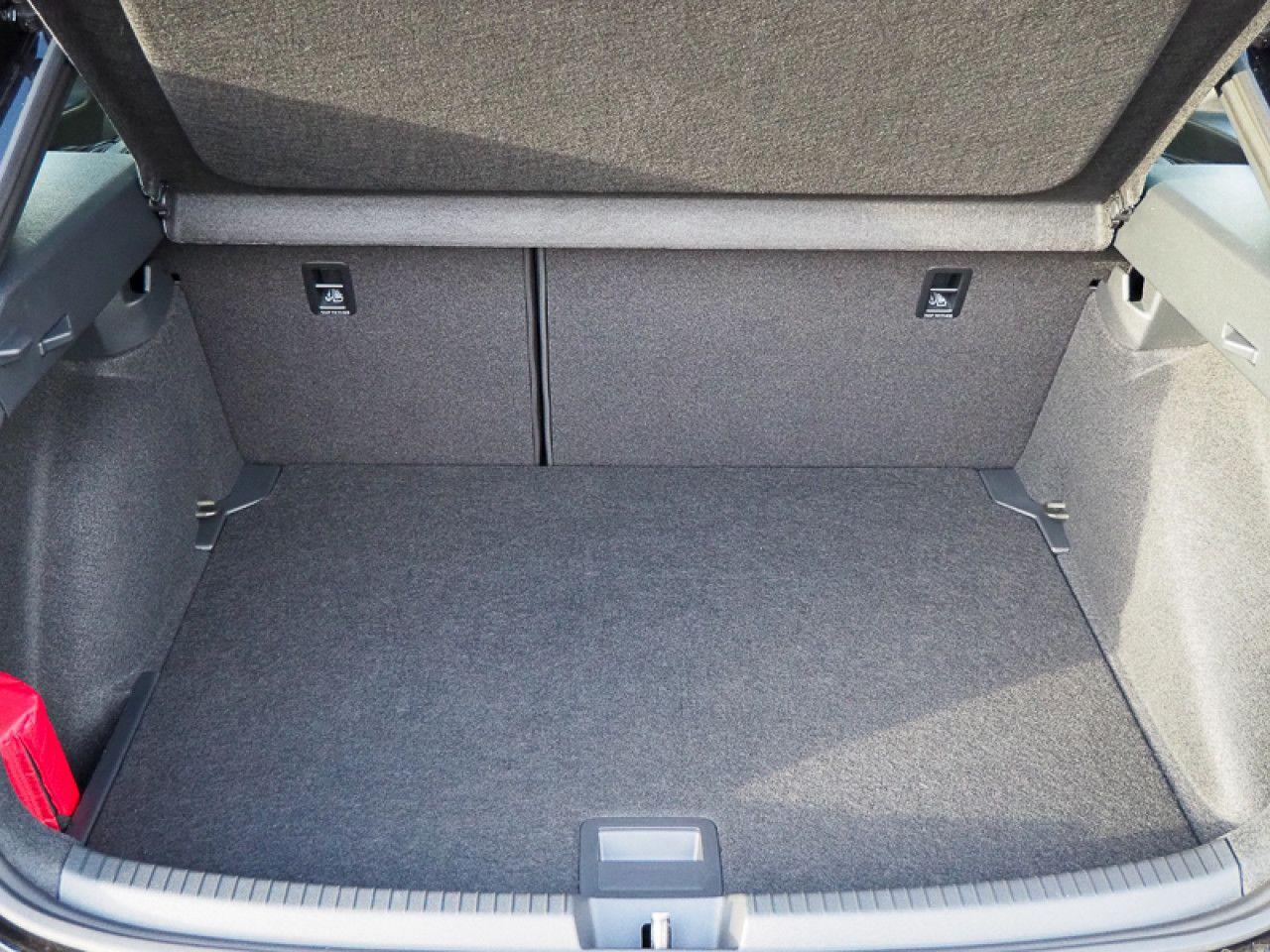 Volkswagen Taigo 1.5 TSI DSG R-Line