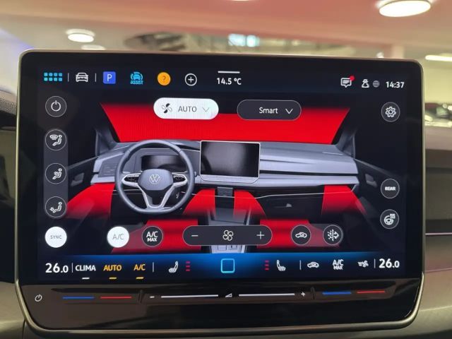 Volkswagen Golf 1.5 eTSI DSG Life