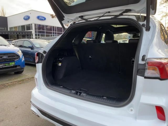 Ford Kuga Plug in Hybrid ST Line X