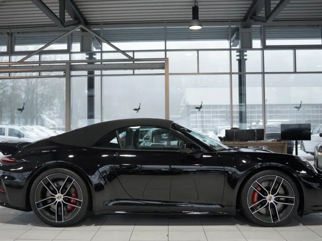 Porsche 911 4 Cabrio Carrera GTS Turbo