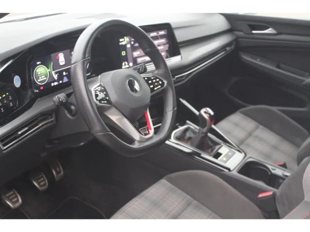 Volkswagen Golf 2.0 TSI GTI