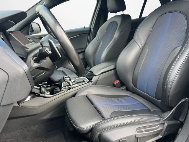 BMW M140i Sedan xDrive