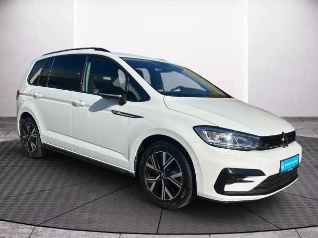 Volkswagen Touran 1.5 TSI R-Line Style