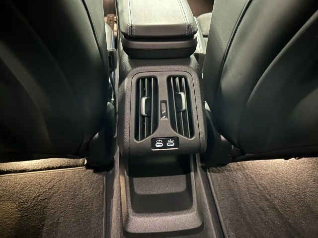 BMW iX2 Coupé M-Sport xDrive30