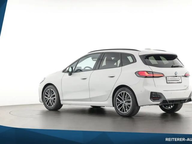 BMW 218 218d Active Tourer M-Sport Sedan