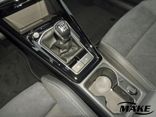 Volkswagen Golf 1.5 TSI IQ.Drive Style