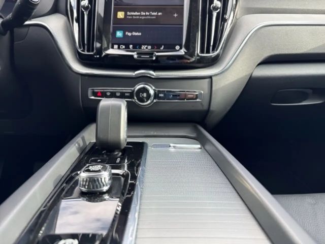 Volvo XC60 Dark Plus T6