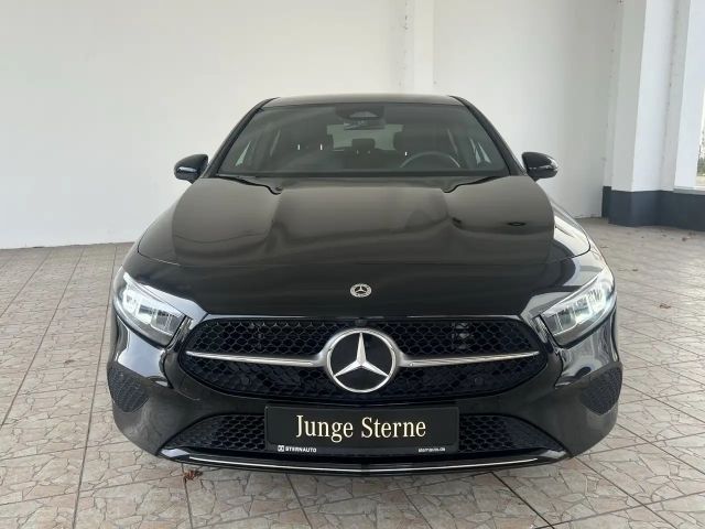 Mercedes-Benz A 180 Progressive