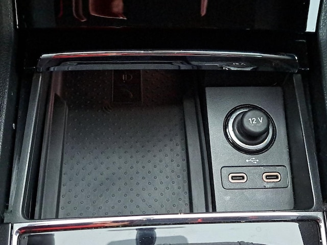 Skoda Karoq 1.5 TSI Tour