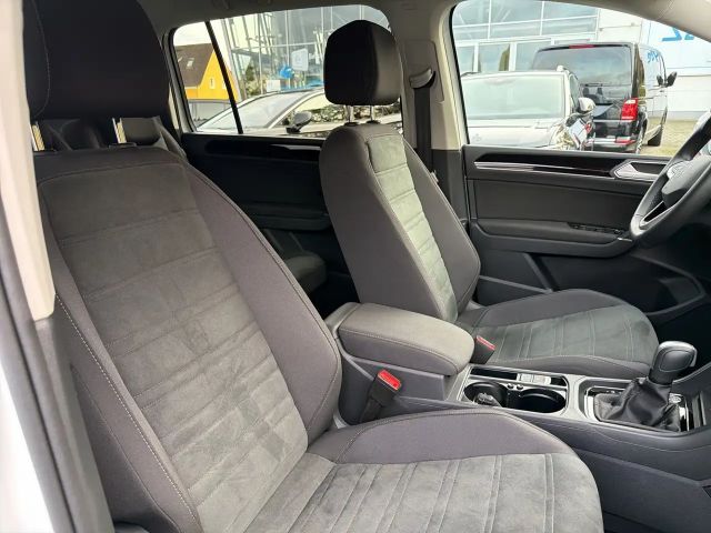 Volkswagen Touran DSG Highline