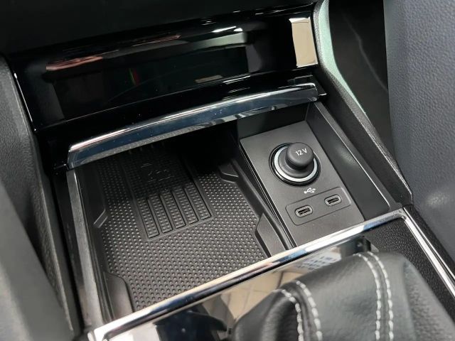 Skoda Karoq 2.0 TSI 4x4 Sportline