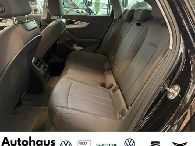 Audi A4 40 TFSI S-Tronic