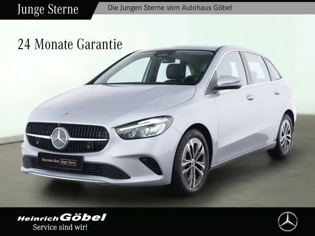 Mercedes-Benz B 200 Progressive Sedan