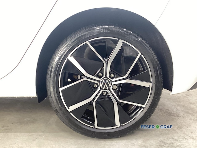 Volkswagen Golf 1.5 eTSI Golf VIII Style