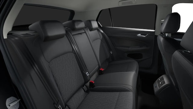 Volkswagen Golf 1.5 eTSI DSG