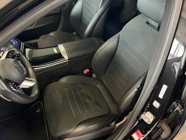 Mercedes-Benz C 220 AMG Line C 220 d Sedan