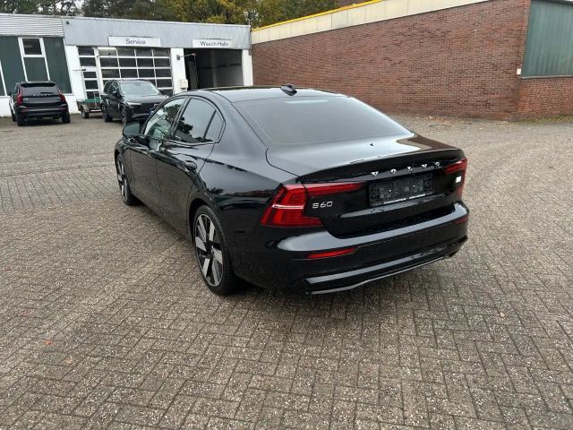 Volvo S60 AWD Dark Plus Recharge