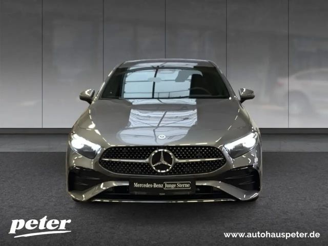 Mercedes-Benz A 200 AMG Line