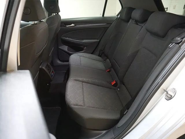 Volkswagen Golf 2.0 TDI DSG Life