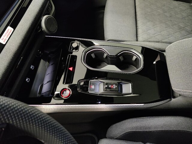 Audi A6 Avant Quattro S-Tronic