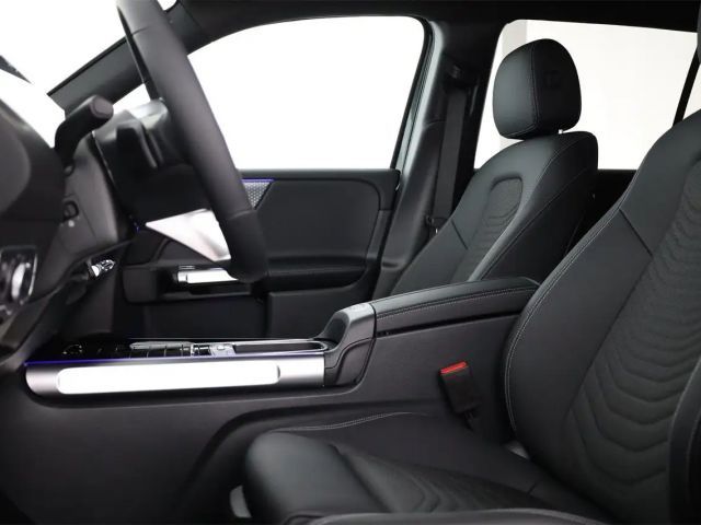 Mercedes-Benz GLB 180 Österreich-Edition AHK Winterpaket