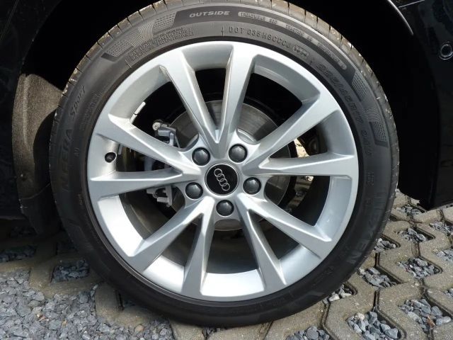 Audi A3 35 TFSI Sedan Sportback