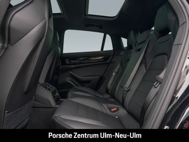 Porsche Panamera 4 E-Hybrid