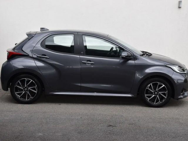 Toyota Yaris 1.5 Dual-VVT-iE (Hybrid)