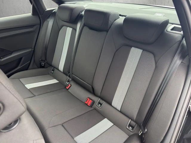 Audi A3 30 TFSI S-Tronic Sedan