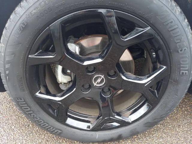 Opel Crossland X 1.2 Turbo Elegance