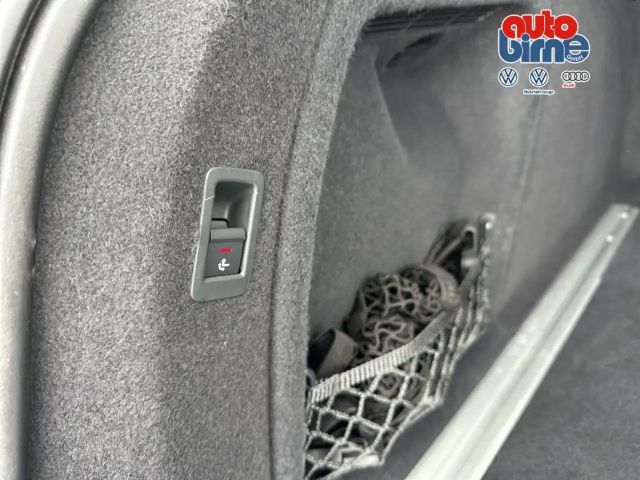 Audi A4 allroad 40 TDIquattro StandHZG AHK-klappbar Navi digitales