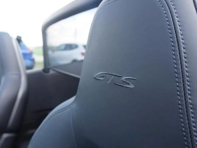 Porsche 992 Cabrio GTS