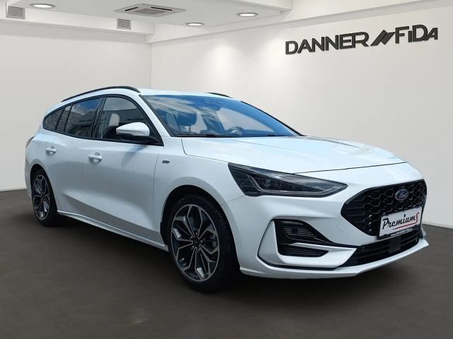 Ford Focus ST Line Wagon