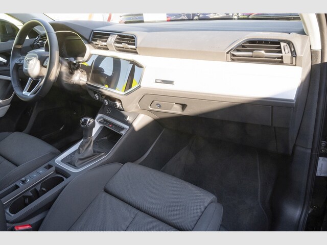 Audi Q3 35 TFSI S-Tronic