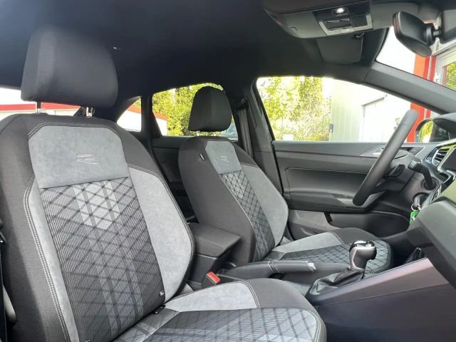 Volkswagen Taigo 1.5 TSI DSG R-Line