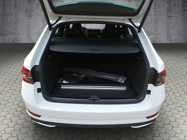 Skoda Superb 2.0 TDI Combi Sportline