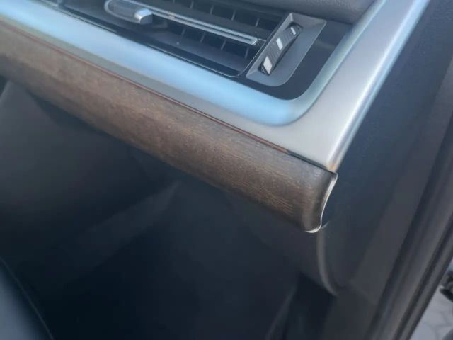 BMW 218 Active Tourer Luxury Line