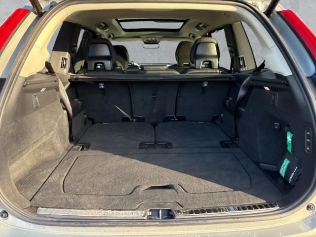 Volvo XC90 AWD Dark Plus T8