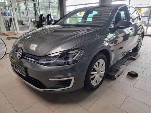 Volkswagen Golf Wärmepumpe CCS-Ladedose ACC DynLi