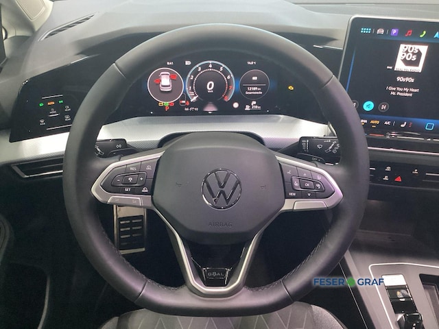 Volkswagen Golf 1.5 eTSI DSG