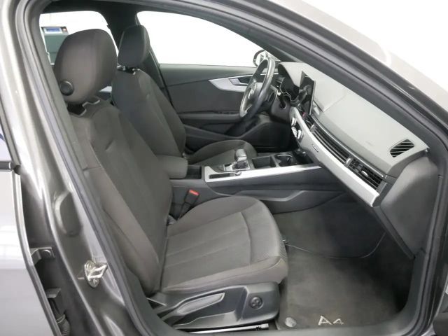 Audi A4 40 TDI Quattro Sedan