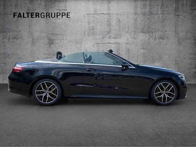 Mercedes-Benz E 200 AMG Line Cabriolet