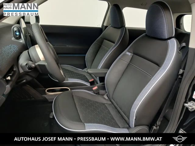 MINI Cooper E Cooper E