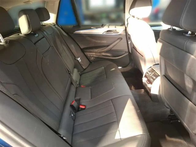 BMW 530 530e Touring