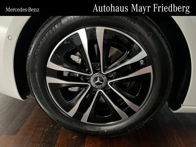 Mercedes-Benz A 200 Progressive