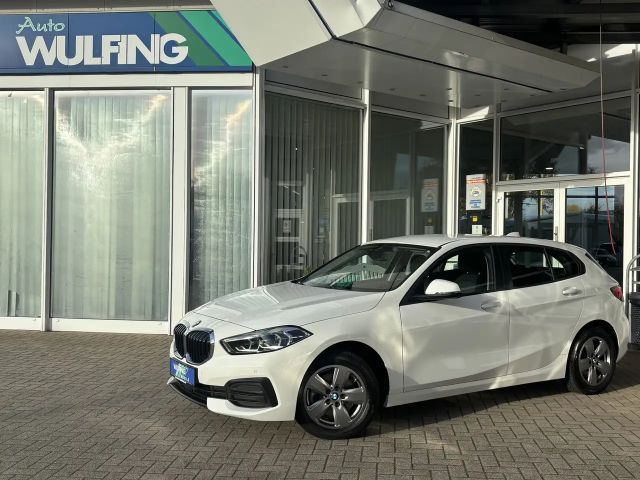 BMW 118 118i Advantage pakket Sedan