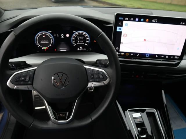 Volkswagen Golf 1.5 eTSI DSG Golf VIII