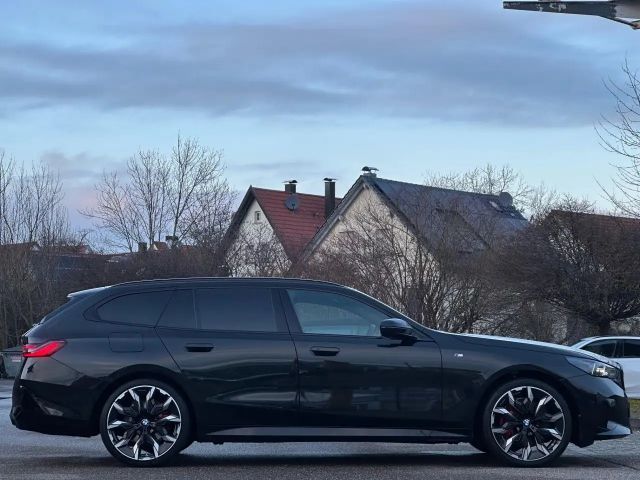 BMW 540 540d M-Sport xDrive